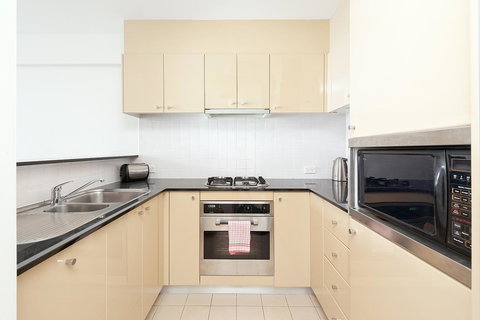 Waterfront Apartment On Sydney Harbour - New South Wales Tourism  8