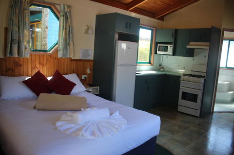 Lani\'s Holiday Island - New South Wales Tourism  10