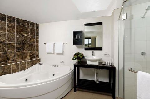 Rydges Mount Panorama Bathurst - New South Wales Tourism  23