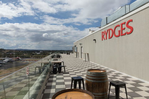 Rydges Mount Panorama Bathurst - New South Wales Tourism  14