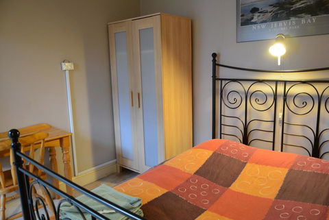 Newtown Backpackers - New South Wales Tourism  19