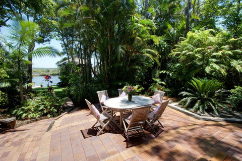 A Beach House At Byron - New South Wales Tourism  16