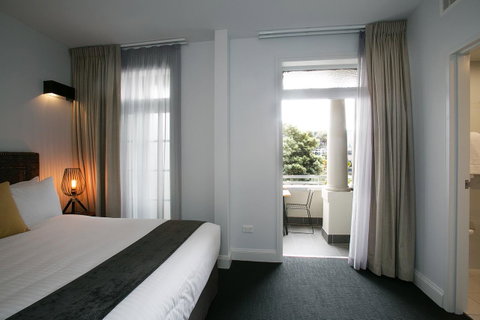 The Lucky Hotel - New South Wales Tourism  25