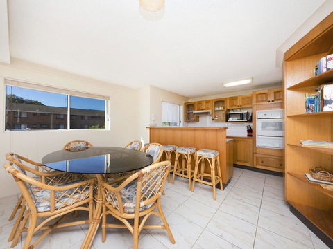 2 The Breckenridge - New South Wales Tourism  10