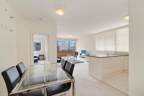 Wyndel Apartments - Apex North Sydney - New South Wales Tourism  4