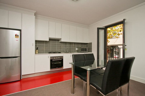 The Star Apartments - New South Wales Tourism  4