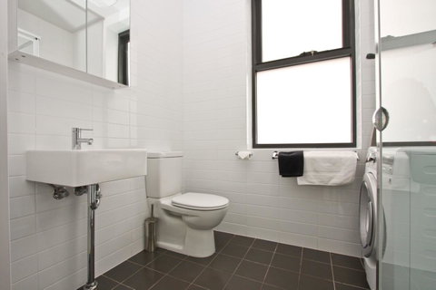 The Star Apartments - New South Wales Tourism  24