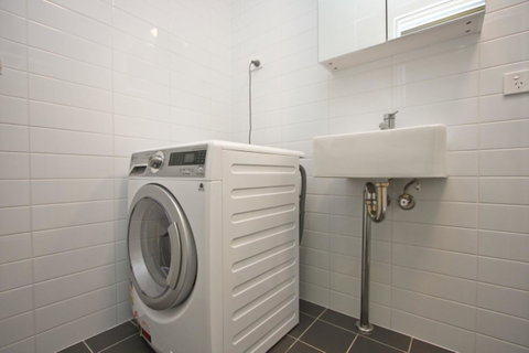 The Star Apartments - New South Wales Tourism  30