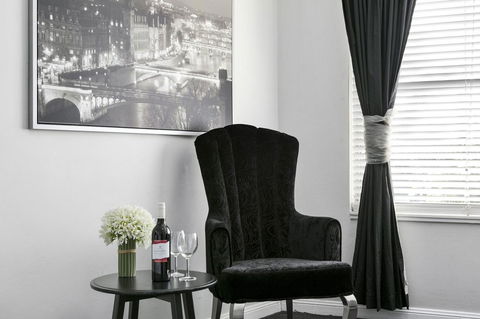 Airport Hotel Sydney - New South Wales Tourism  7