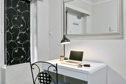 Airport Hotel Sydney - New South Wales Tourism  3