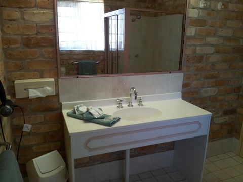 Mollymook Surfbeach Motel & Apartments - New South Wales Tourism  17
