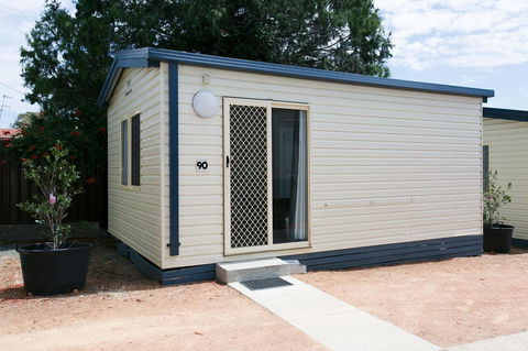 Crestview Tourist Park - New South Wales Tourism  12