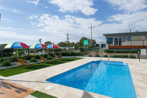 Crestview Tourist Park - New South Wales Tourism  3