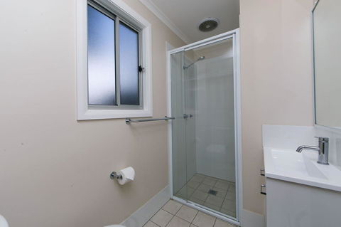 Crestview Tourist Park - New South Wales Tourism  18