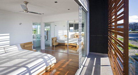 Casuarina Beachfront House - Hostie Properties - New South Wales Tourism  16