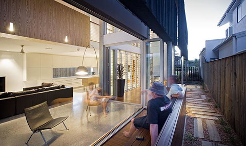 Casuarina Beachfront House - Hostie Properties - New South Wales Tourism  7