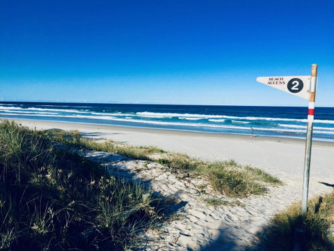 Casuarina Beachfront House - Hostie Properties - New South Wales Tourism  11
