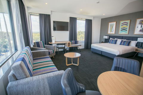 Alpha Hotel Eastern Creek - New South Wales Tourism  36