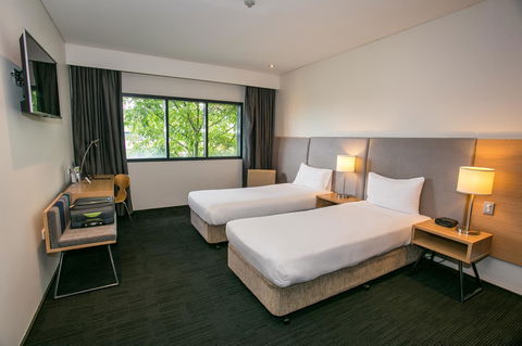 Alpha Hotel Eastern Creek - New South Wales Tourism  11