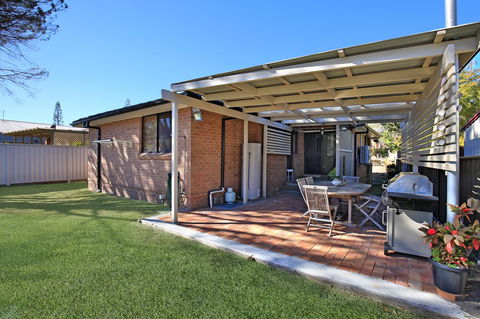 Sandy Toes Beach House Jervis Bay - 2min To Beach - New South Wales Tourism  16
