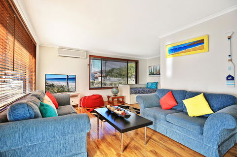 Sandy Toes Beach House Jervis Bay - 2min To Beach - New South Wales Tourism  0