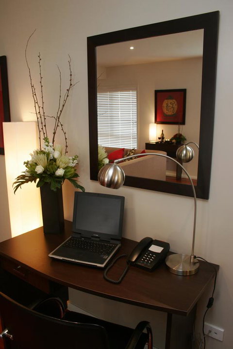 Encore Apartments - New South Wales Tourism  7