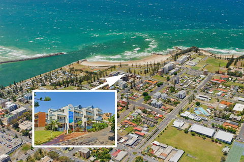 Beach House Holiday Apartments - New South Wales Tourism  14
