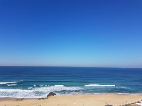 Arena Luxury Beachfront Apartment - New South Wales Tourism  5