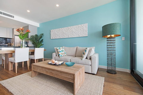 Arena Luxury Beachfront Apartment - New South Wales Tourism  37