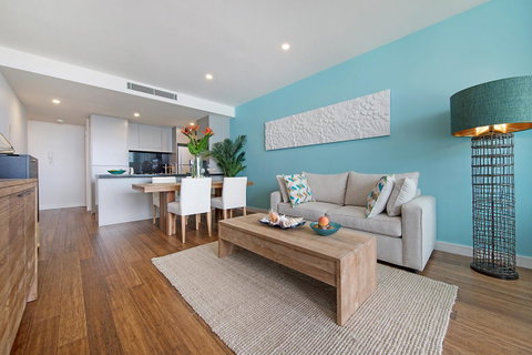 Arena Luxury Beachfront Apartment - New South Wales Tourism  41