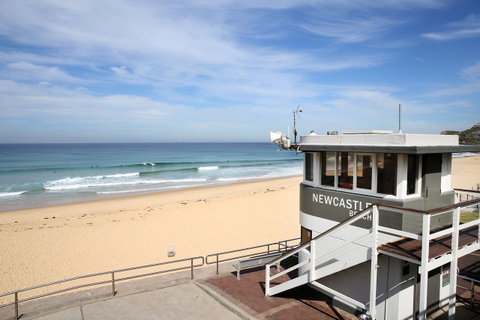 Arena Luxury Beachfront Apartment - New South Wales Tourism  31