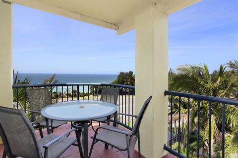 South Pacific Apartments - New South Wales Tourism  7