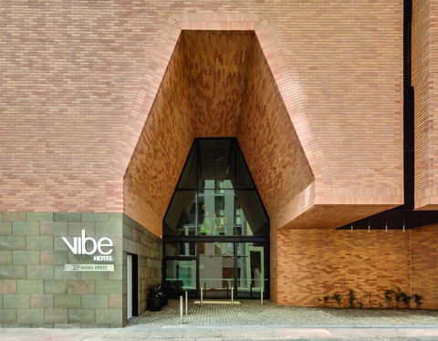 Vibe Hotel Sydney Darling Harbour - New South Wales Tourism  4