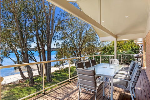 Foreshore Drive, 123, Sandranch - New South Wales Tourism  0