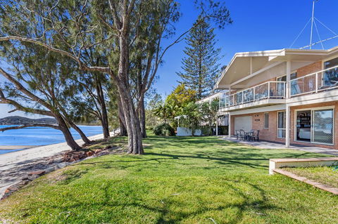 Foreshore Drive, 123, Sandranch - New South Wales Tourism  17