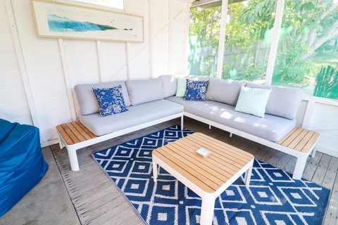 Coastal Horizons Beach House - New South Wales Tourism  2