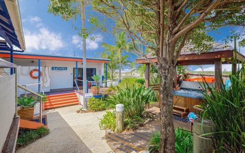 Coast Yamba - Adults Only - New South Wales Tourism  4