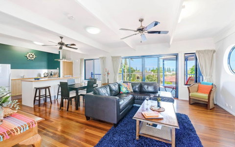 Coast Yamba - Adults Only - New South Wales Tourism  7