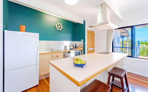 Coast Yamba - Adults Only - New South Wales Tourism  12
