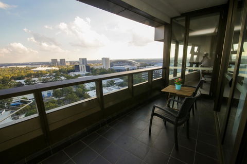 Olympic Park Sunshine 2 Bedrooms Apts With Private Parking - New South Wales Tourism  6