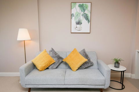 Olympic Park Sunshine 2 Bedrooms Apts With Private Parking - New South Wales Tourism  12