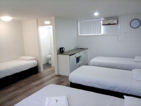 Appin Village Motel - New South Wales Tourism  16