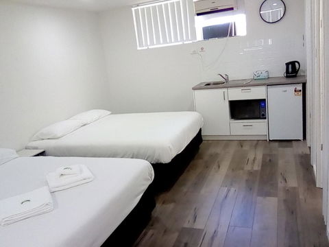 Appin Village Motel - New South Wales Tourism  10