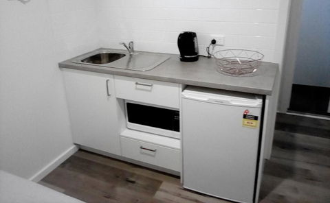 Appin Village Motel - New South Wales Tourism  2