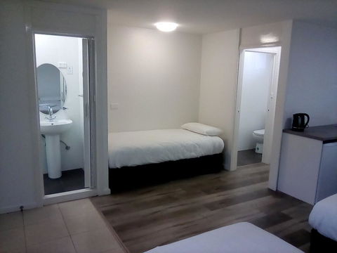Appin Village Motel - New South Wales Tourism  15