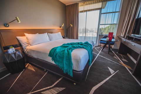 Rydges Campbelltown - New South Wales Tourism  9