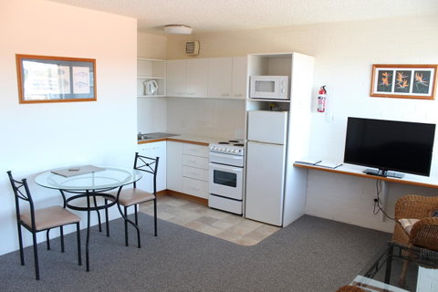 Narooma Palms Holiday Apartments - New South Wales Tourism  2