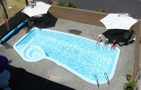 Narooma Palms Holiday Apartments - New South Wales Tourism  0