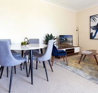 Stay in the heart of Randwick with style - New South Wales Tourism 