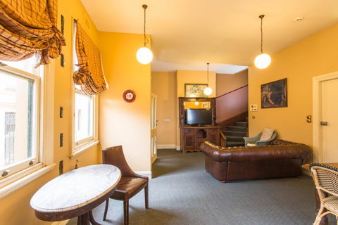 Australian Heritage Hotel - New South Wales Tourism  7